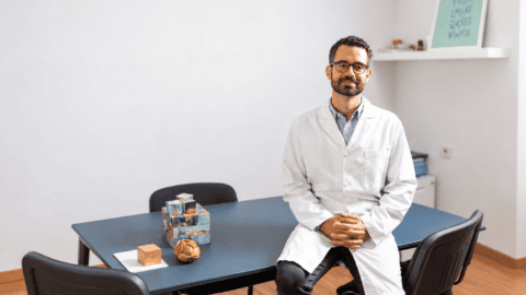 Terapia de lateralidad cruzada en adultos